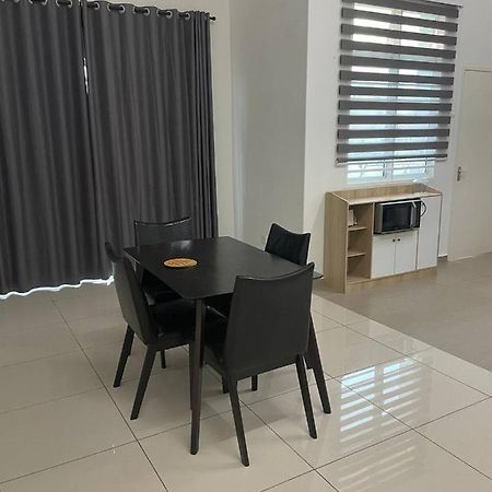 Bungalow Homestay Jasin Perdana Luaran gambar
