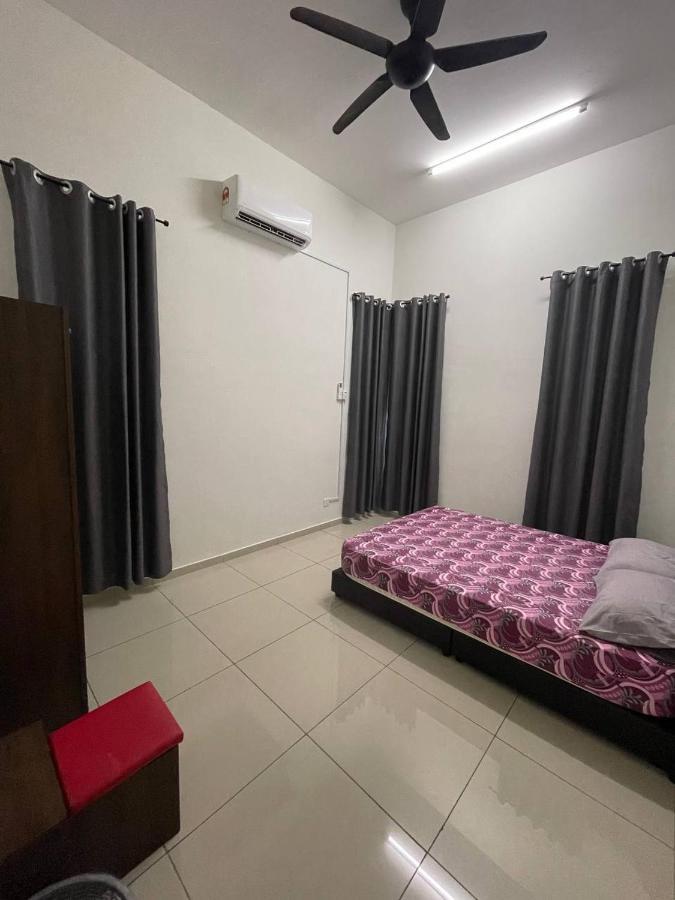 Bungalow Homestay Jasin Perdana Luaran gambar
