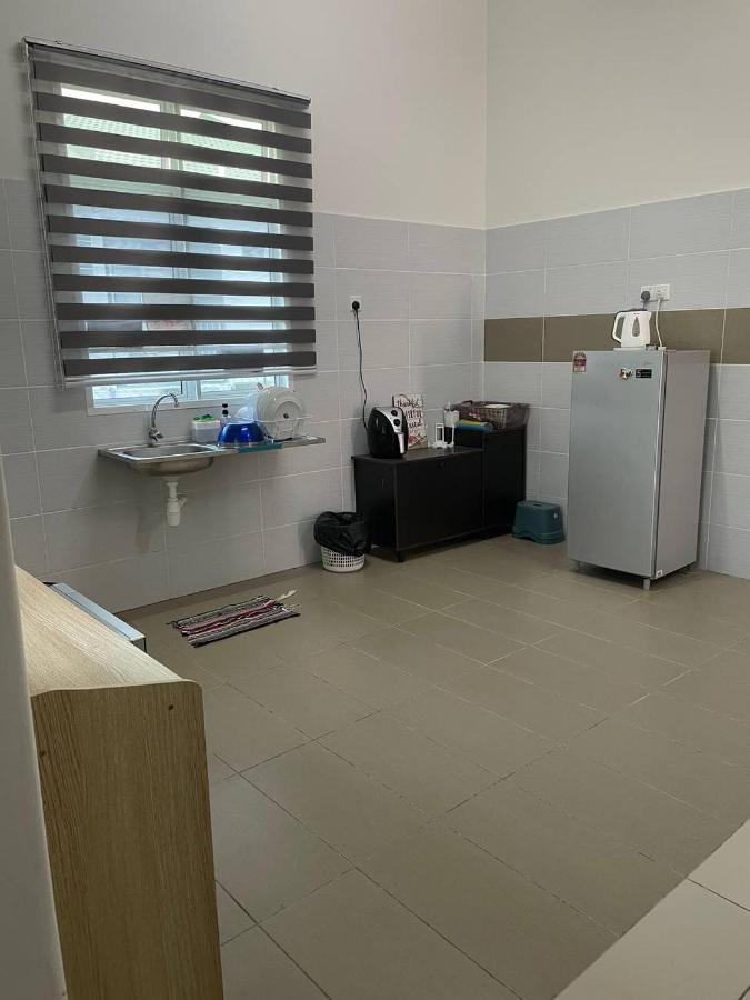 Bungalow Homestay Jasin Perdana Luaran gambar